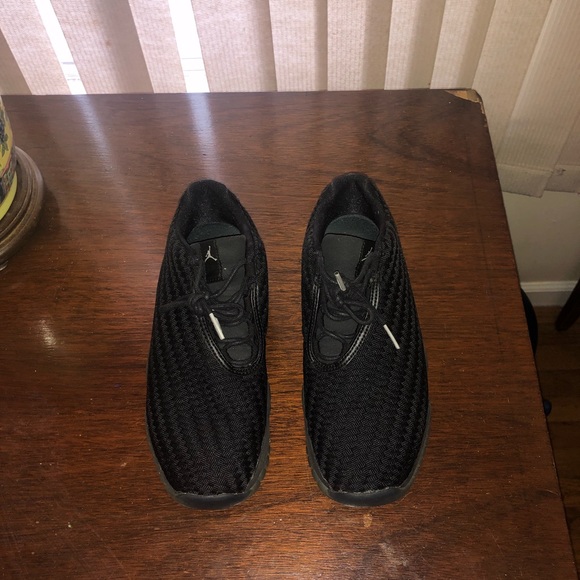 Black Air Jordan - Picture 3 of 6